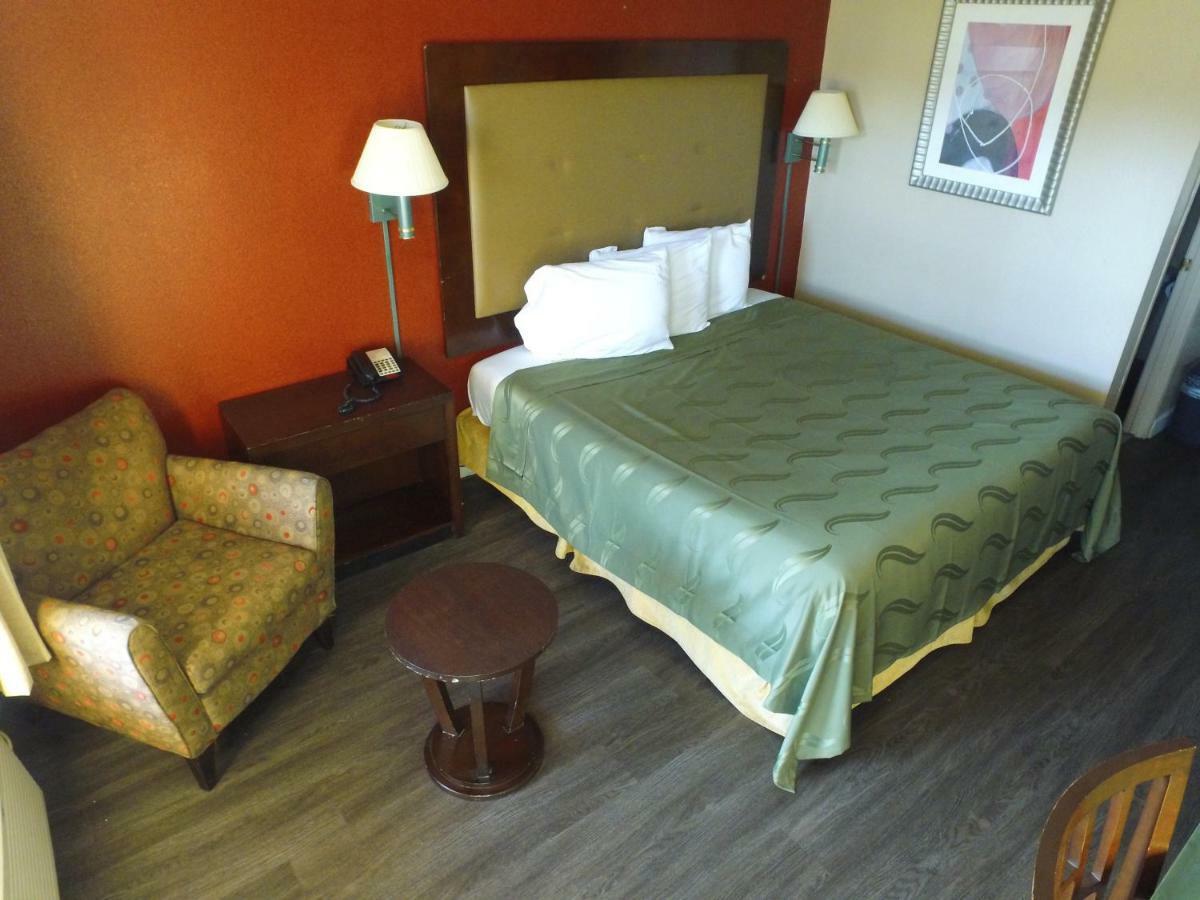 Cross Road Motel Trenton ภายนอก รูปภาพ